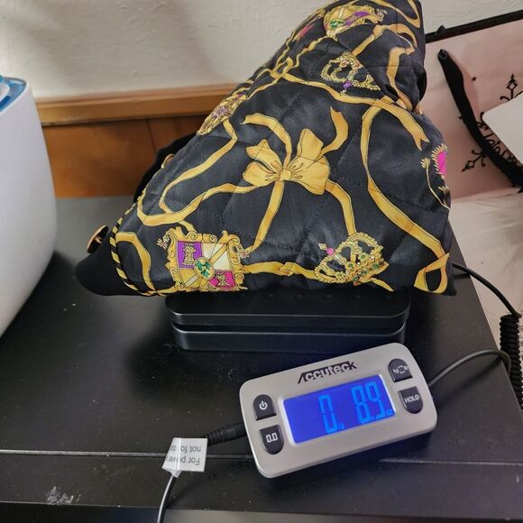 Ann Taylor Vintage Quilted Crown And Bow Printed Cropped Jacket Size 6 - Picture 8 of 8